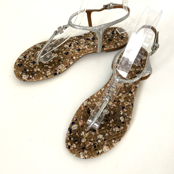 TORY BURCH Marion Logo Confetti Quilted T-Strap Sandal Silver Metallic Leather 8 - Picture 5 of 9